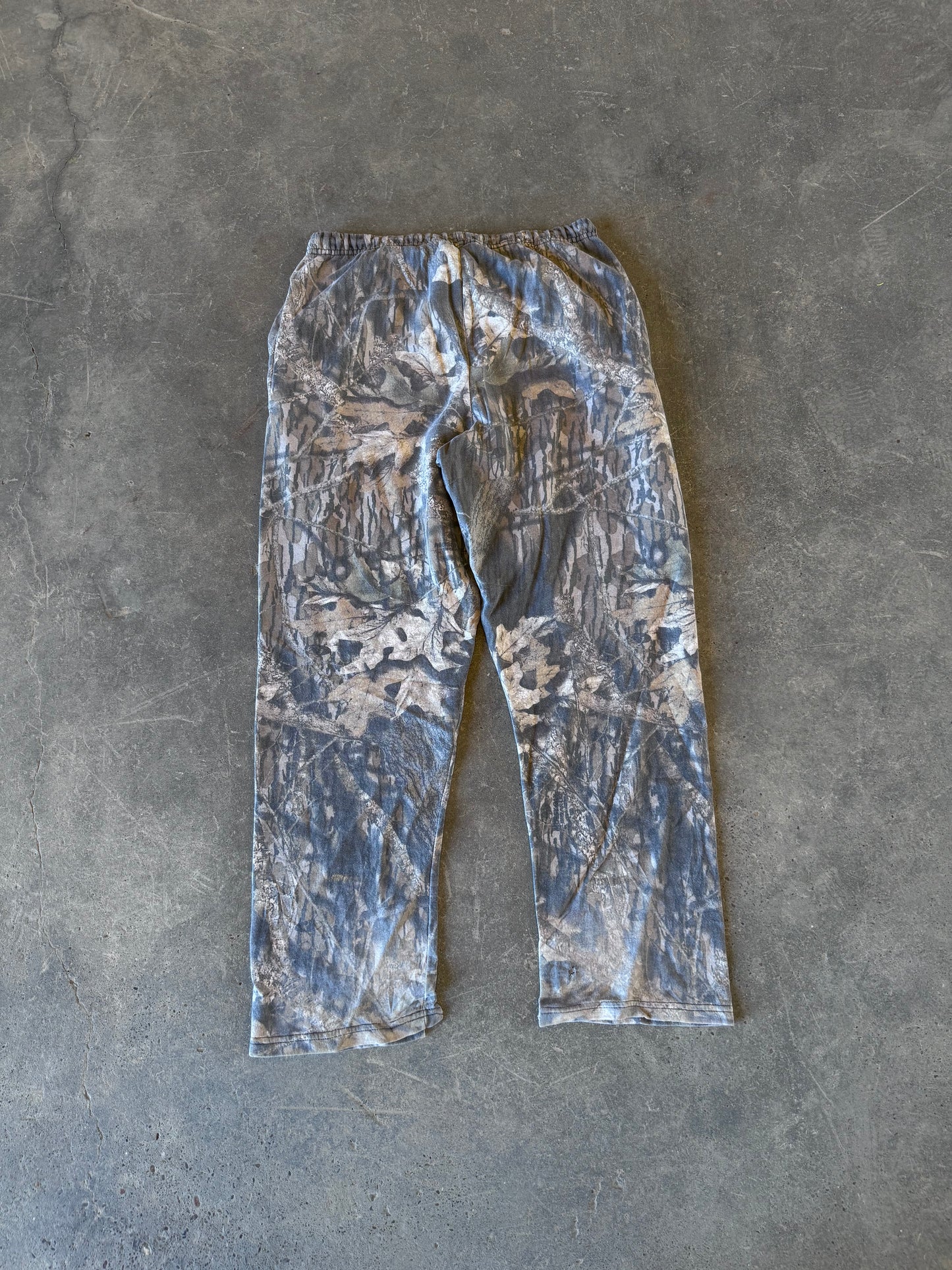 Vintage camo real tree sweats