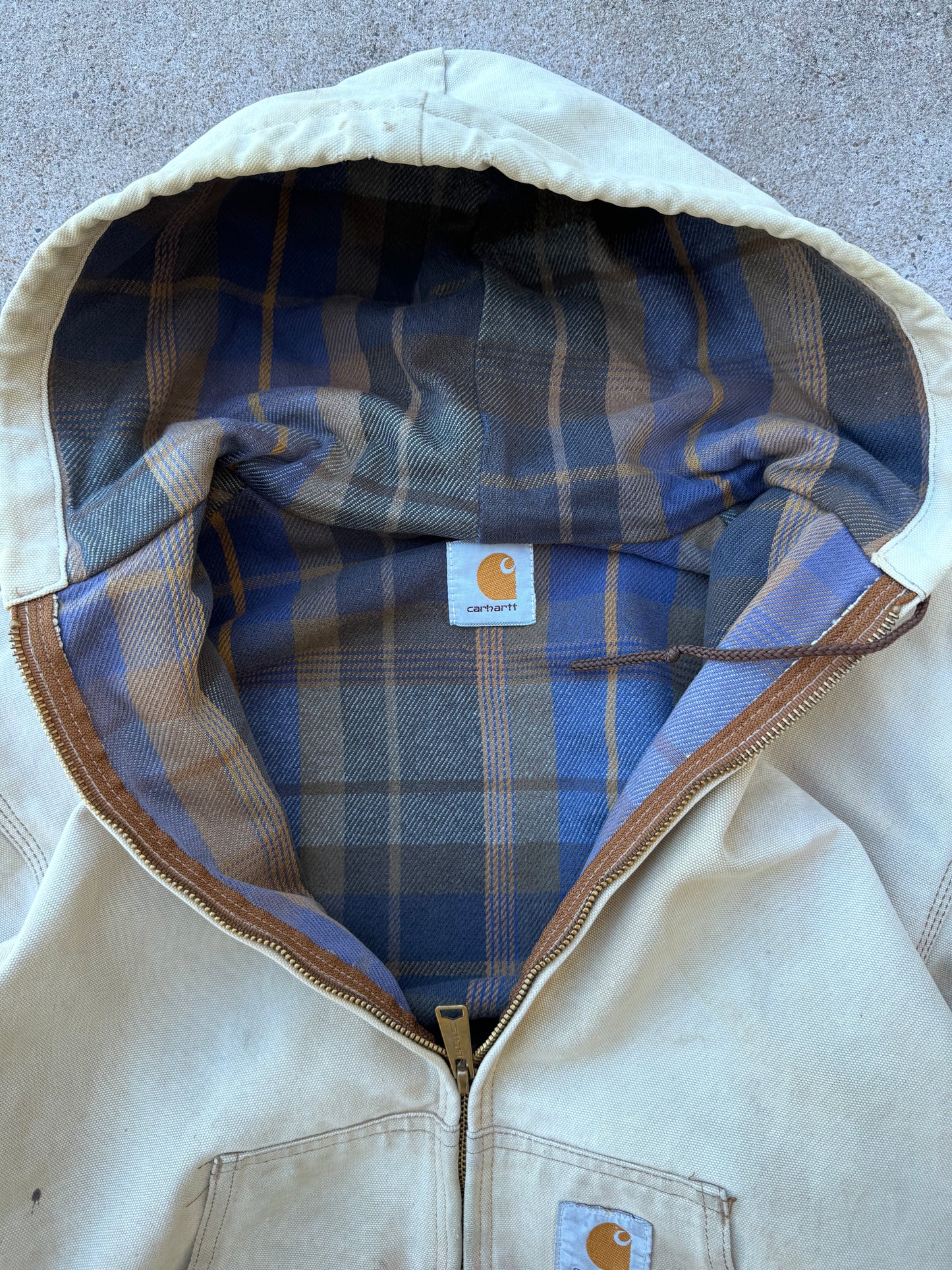 Vintage blanket lined carhartt hooded jacket