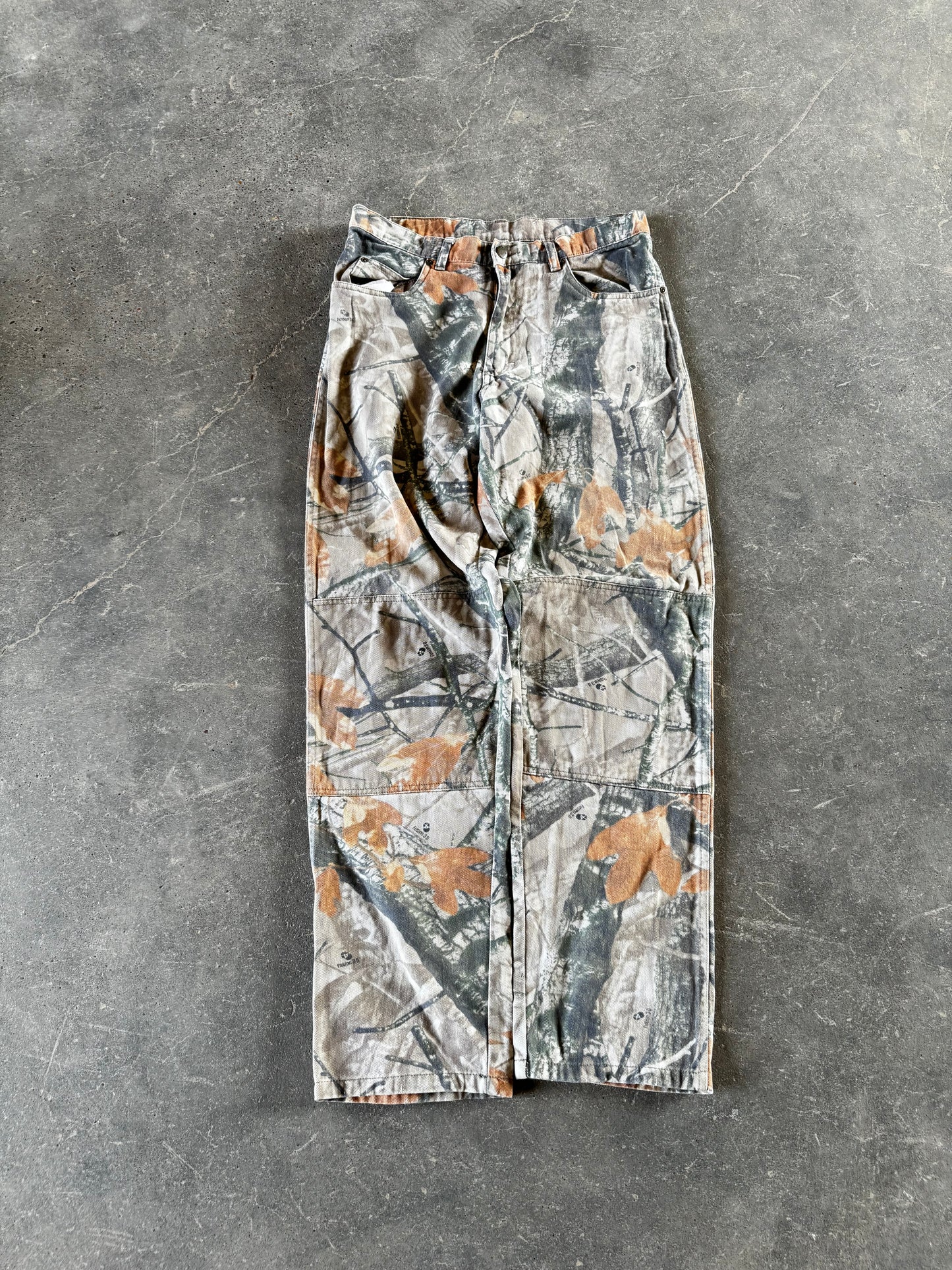 Vintage wrangler camo pants