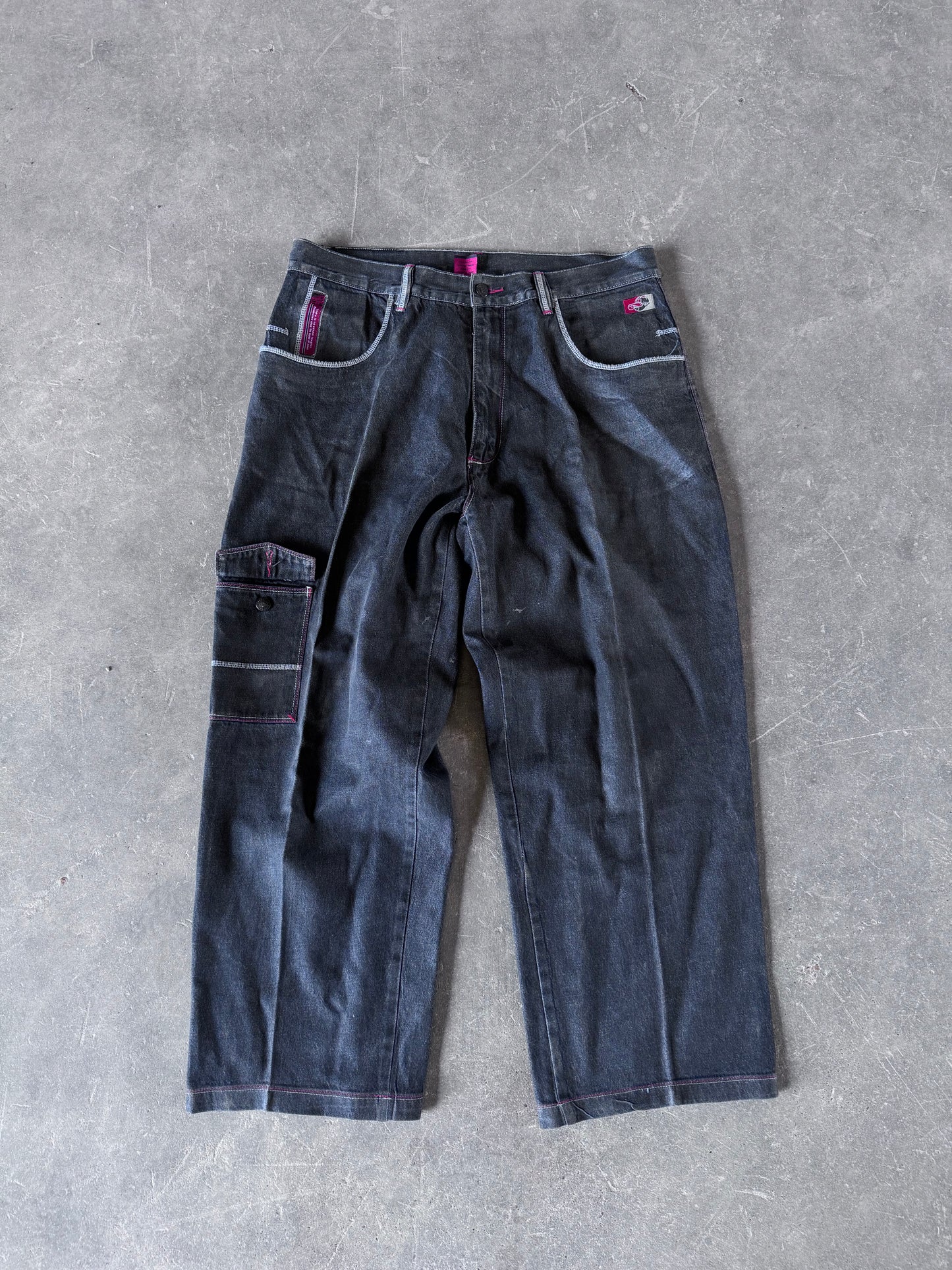 Black y2k baggy jeans