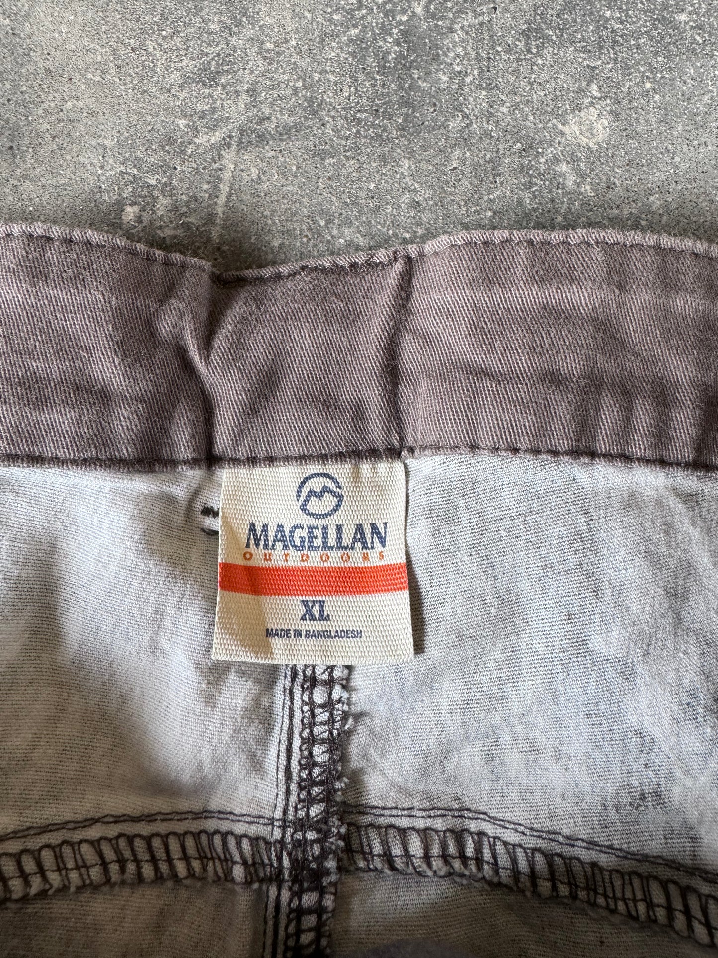 Vintage Magellan real tree camo pants