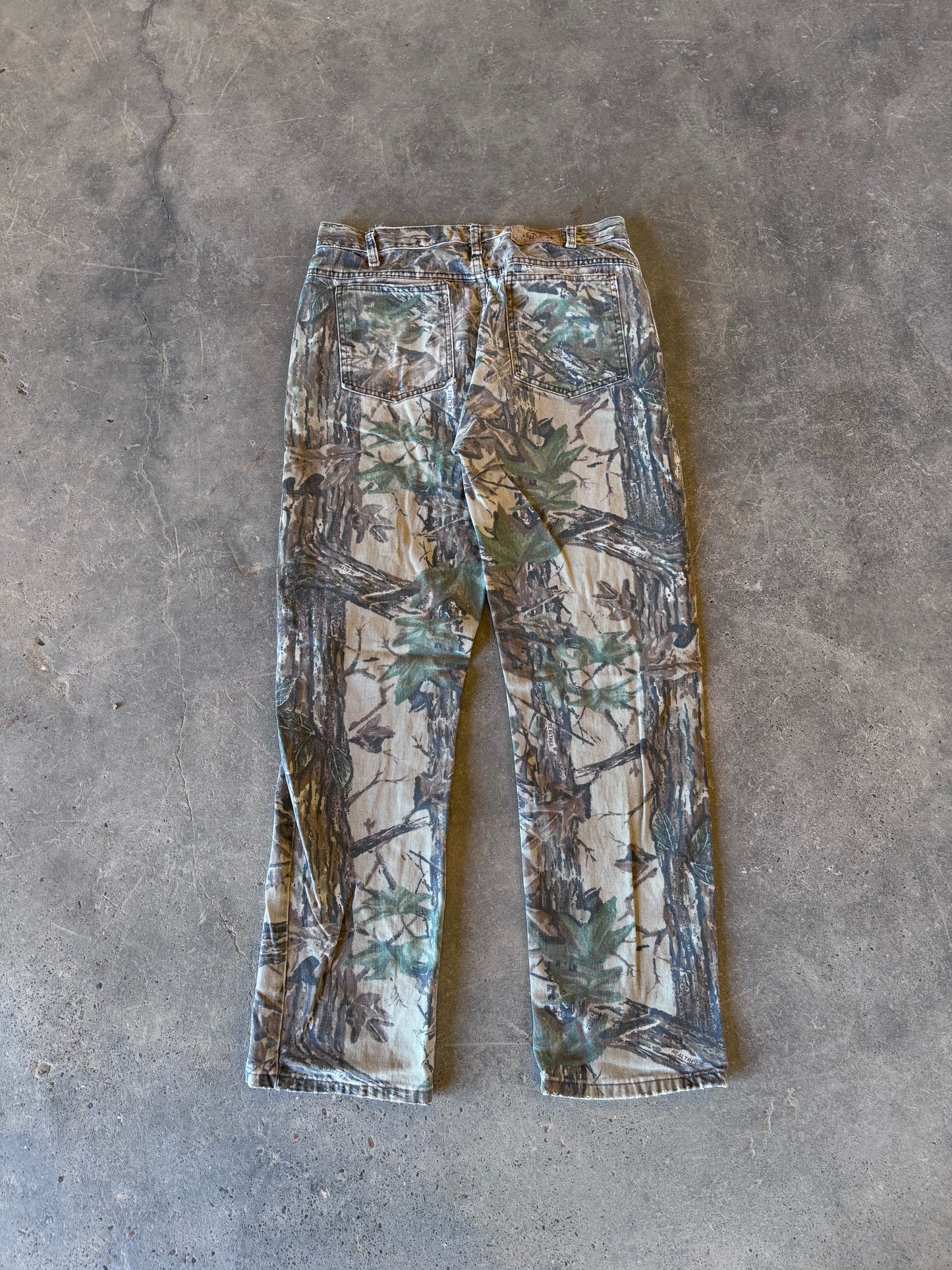 Vintage camo real tree pants