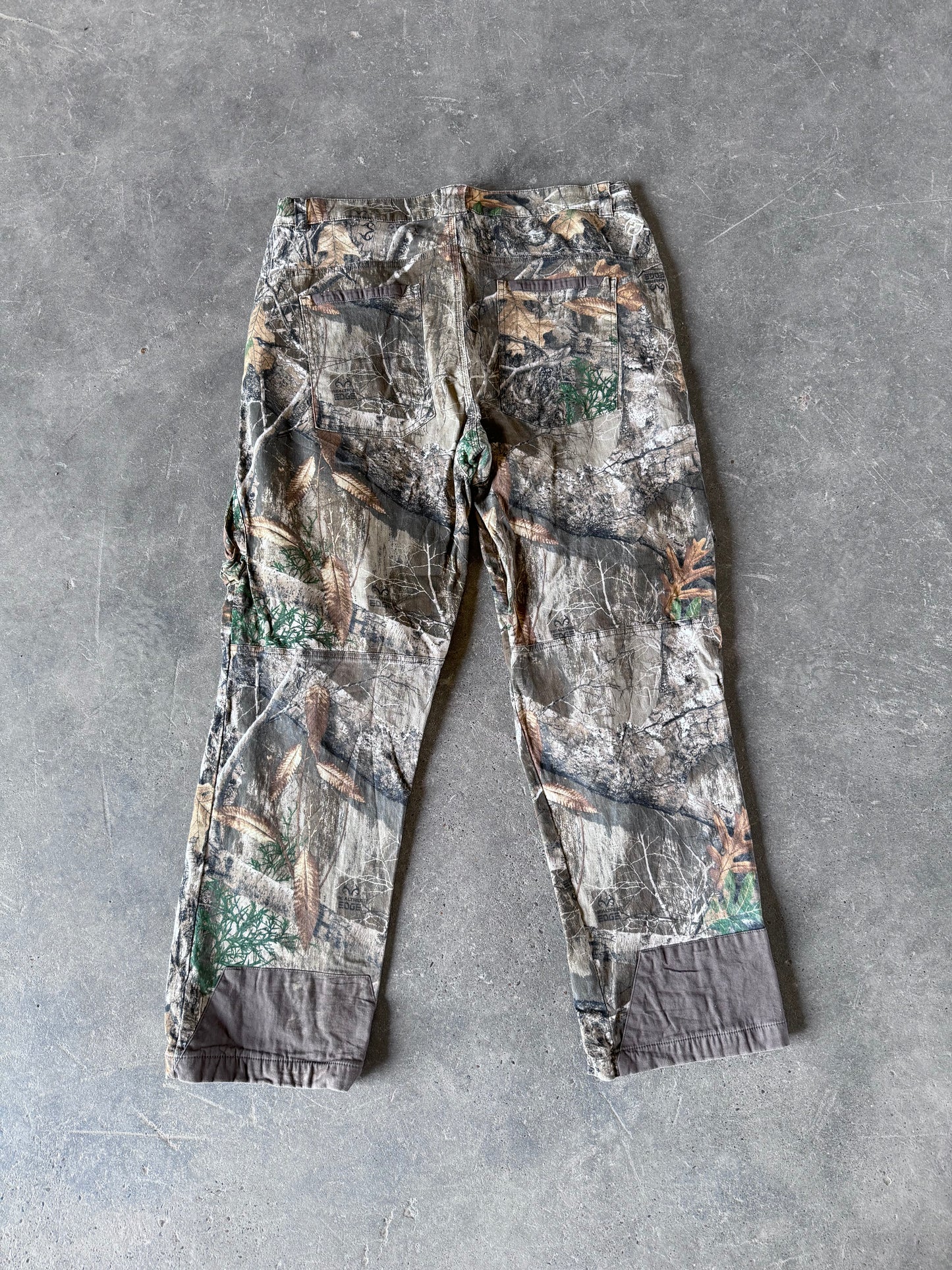 Vintage Magellan real tree camo pants