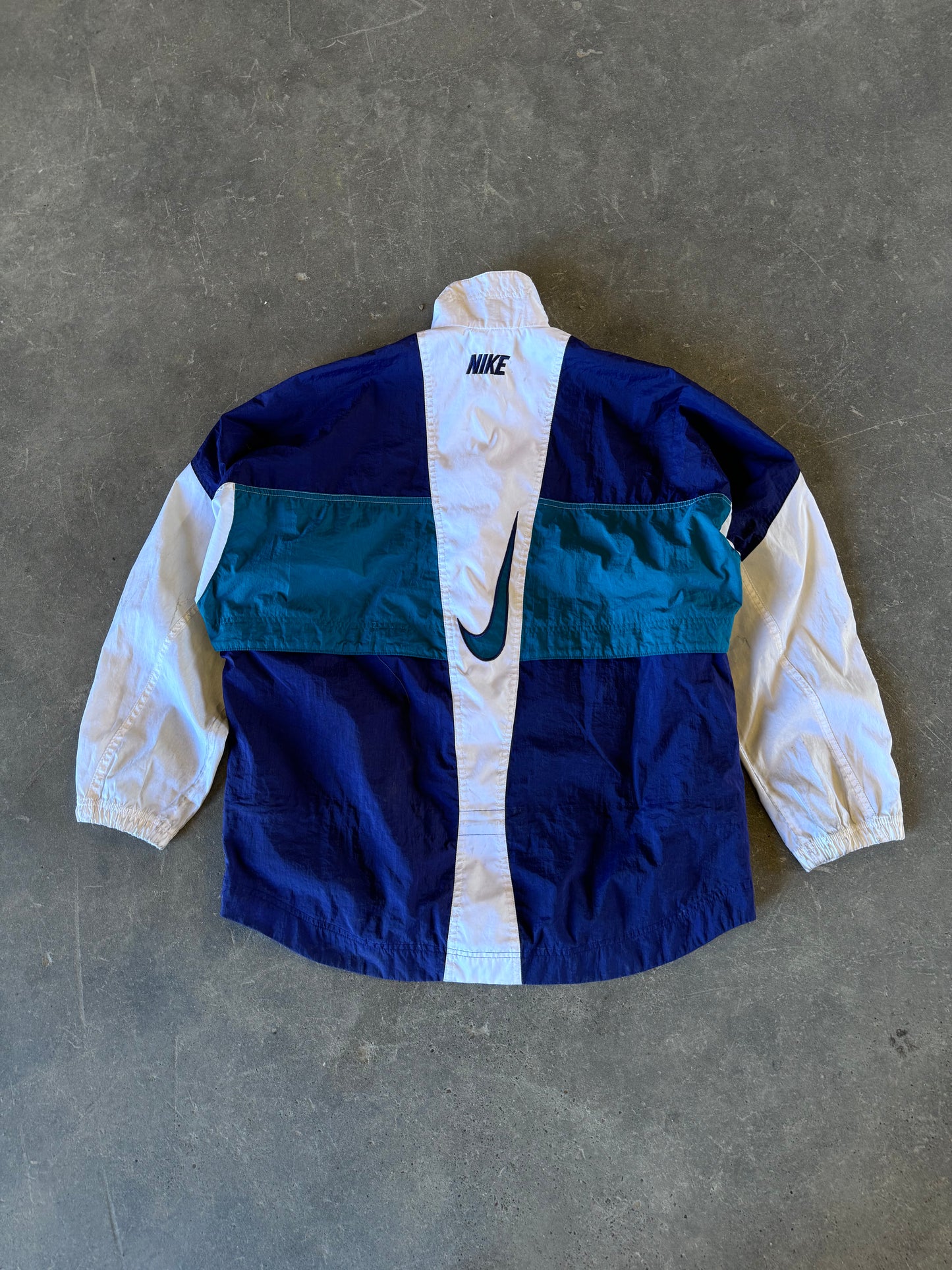 Vintage 90s Nike windbreaker