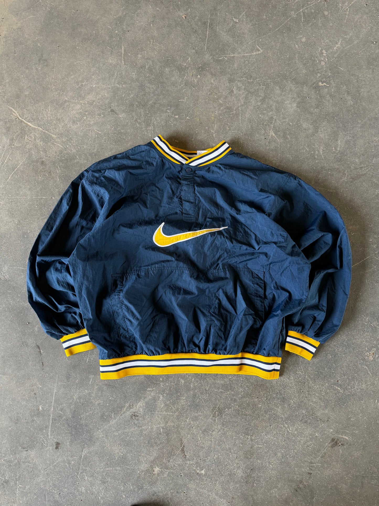 Vintage Nike windbreaker