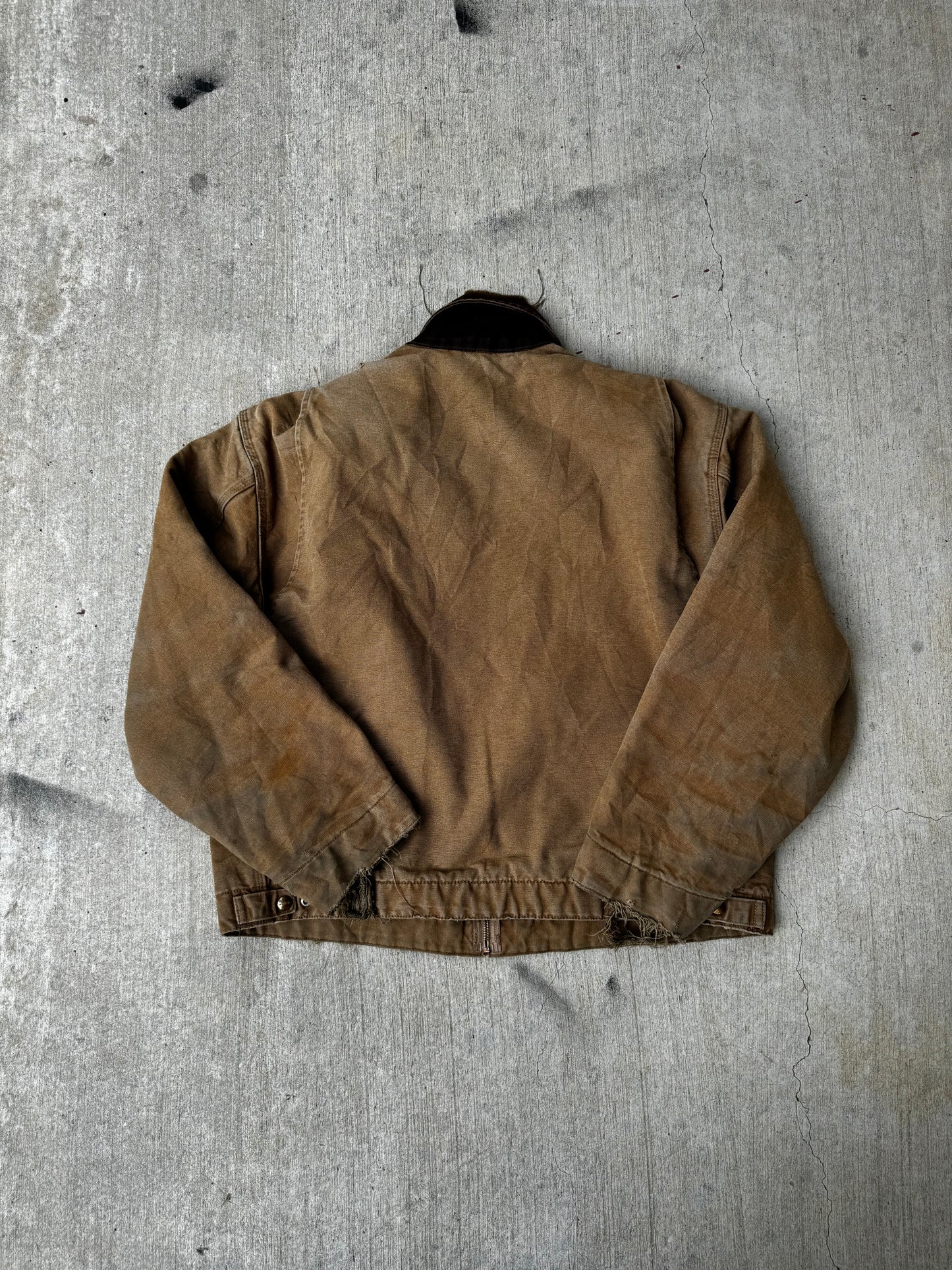 Vintage thrashed carhartt Detroit jacket