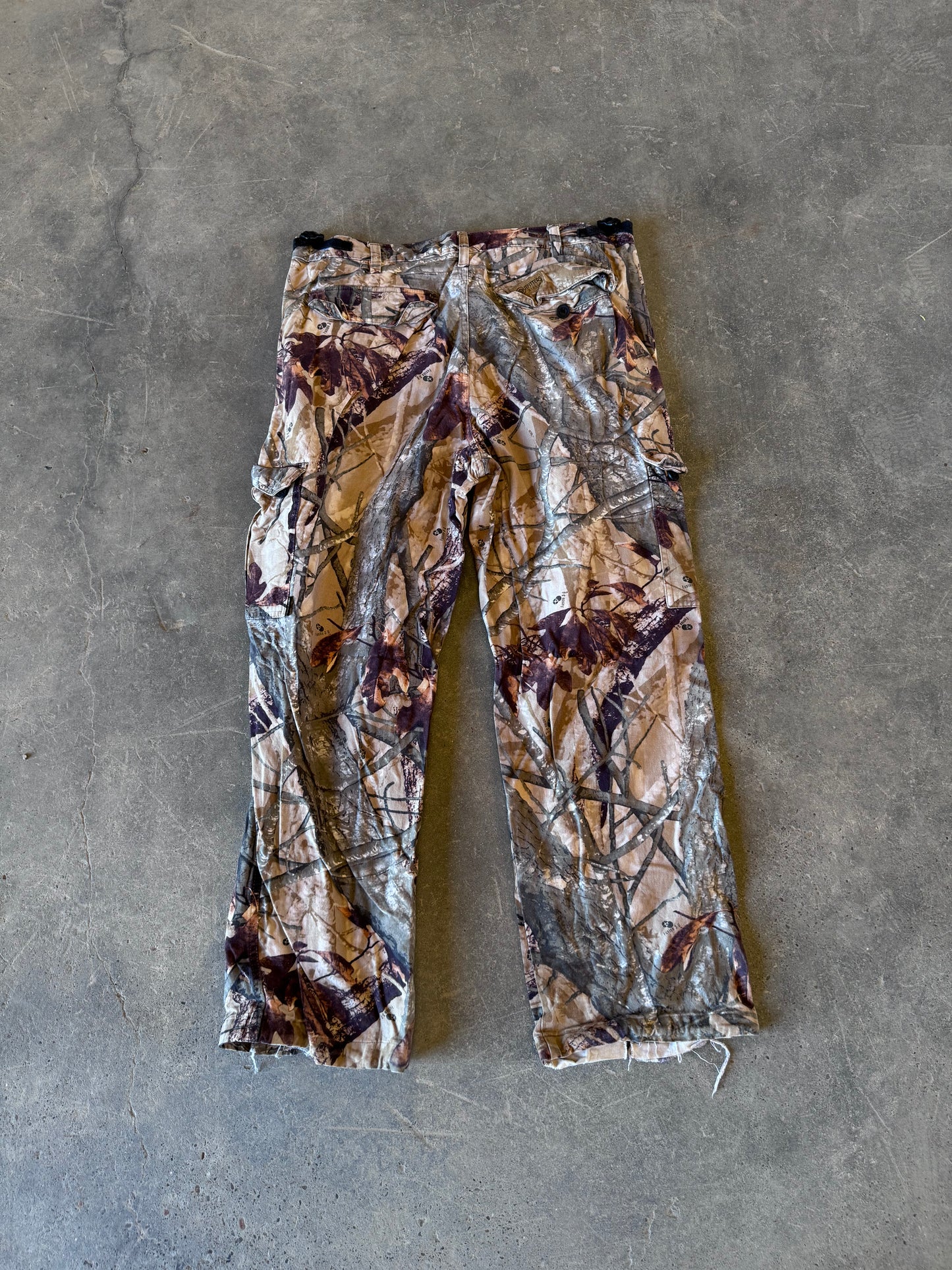 Vintage camo real tree pants