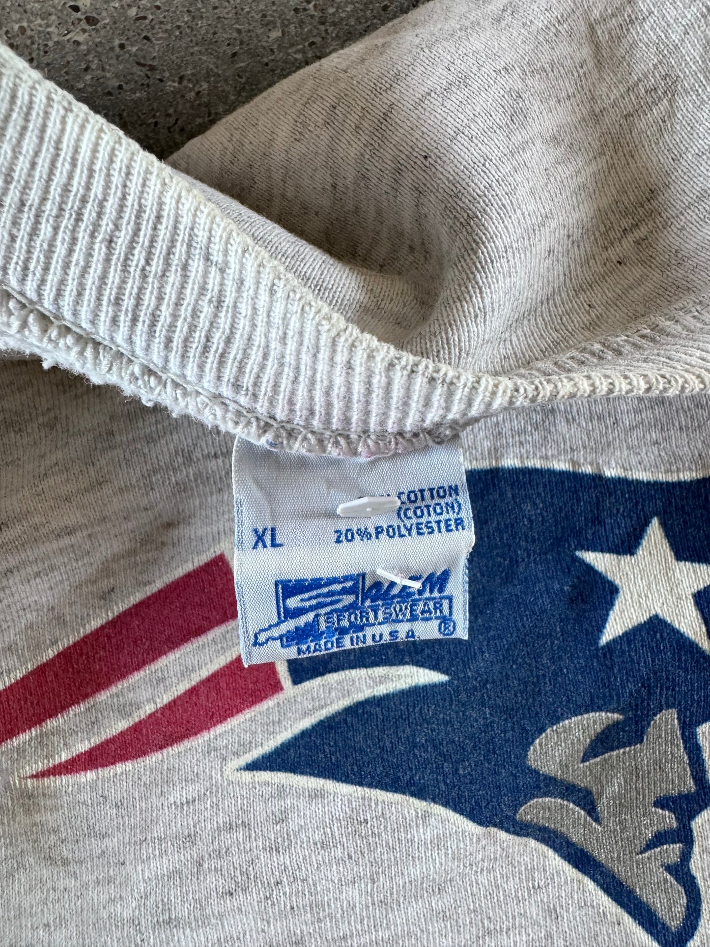 Vintage patriots sweatshirt