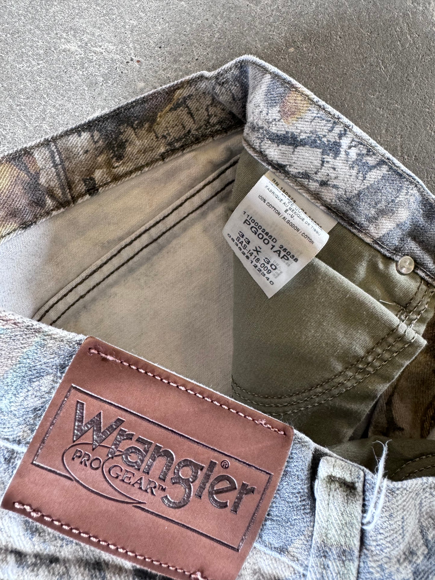 Vintage wrangler real tree camo pants