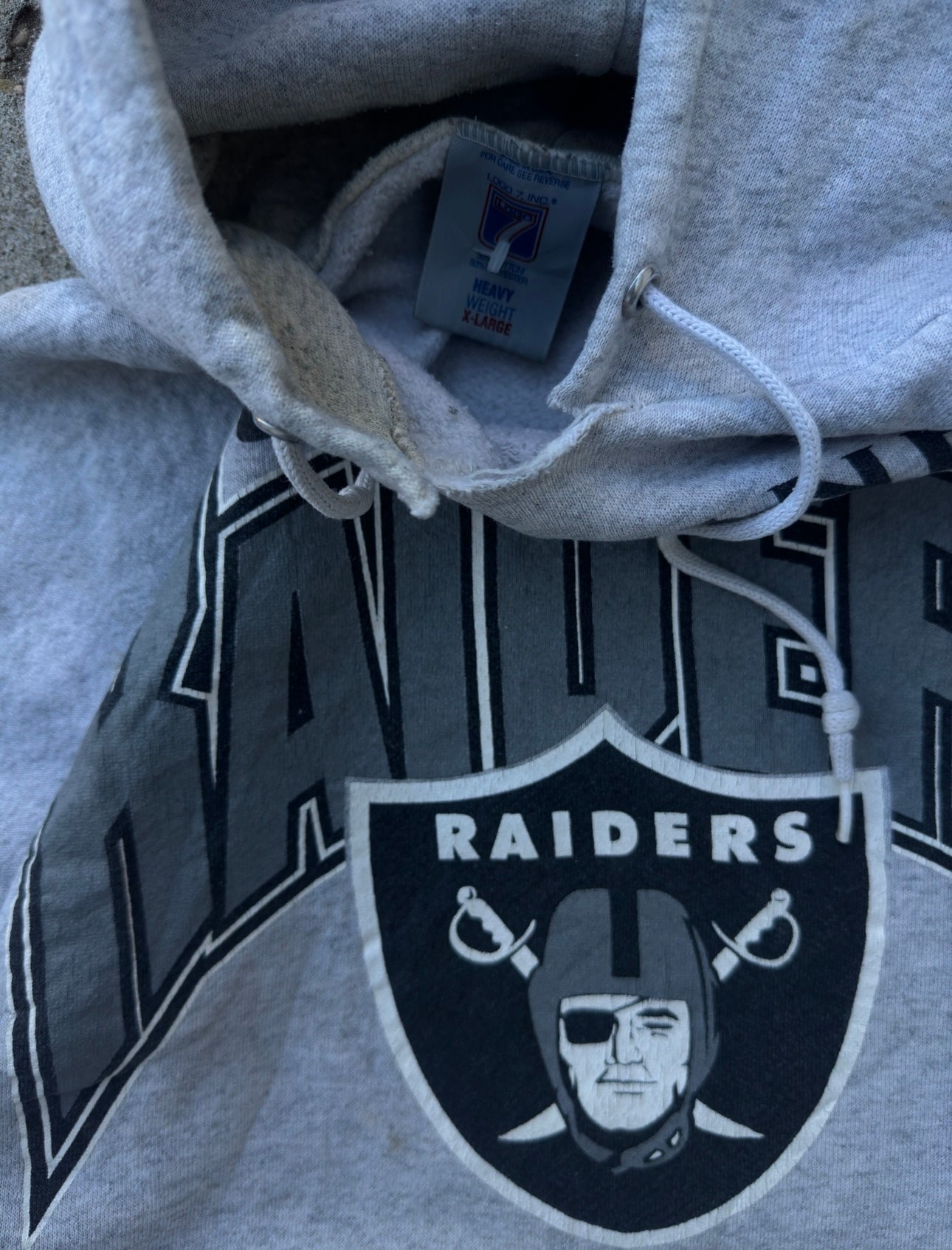 Vintage Logo 7 Raiders Grey Hoodie