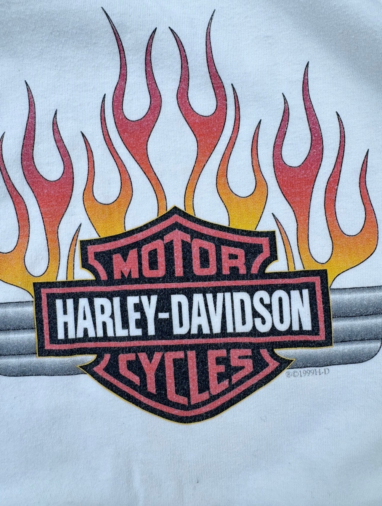 Vintage Harley Davidson White Flame Tee